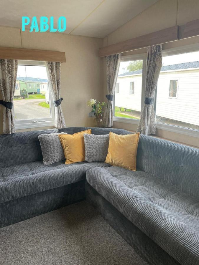 Towyn Six Berth En Suite Caravan Рил Экстерьер фото